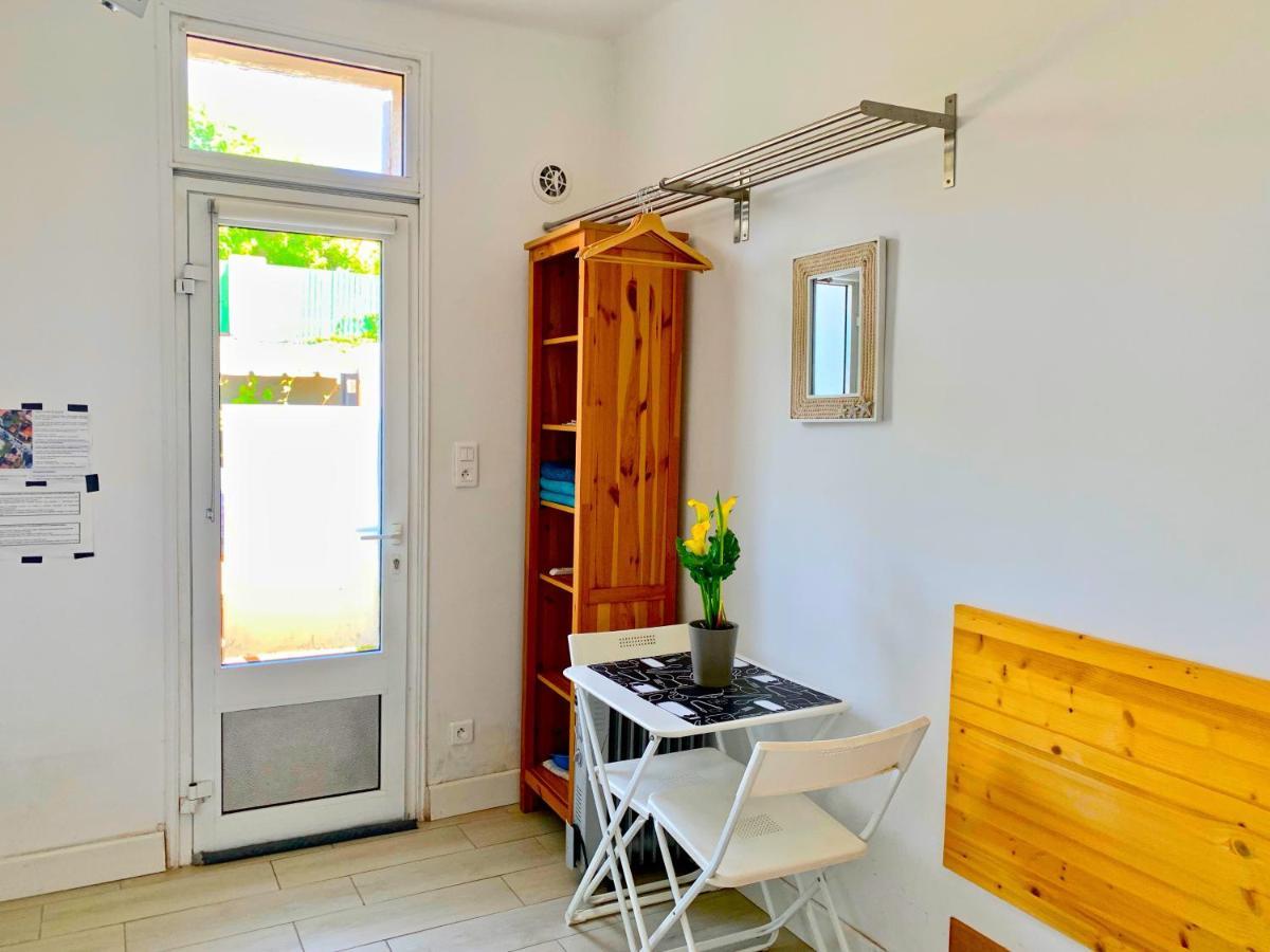 Blue Summer Vibes Mini Studio For Two, Ac, Parking, Beach At 50M, Spa Access -2 La Ciotat Kültér fotó